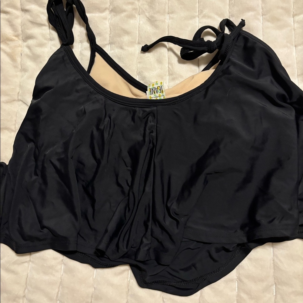 Kortni Jeane black swing top small